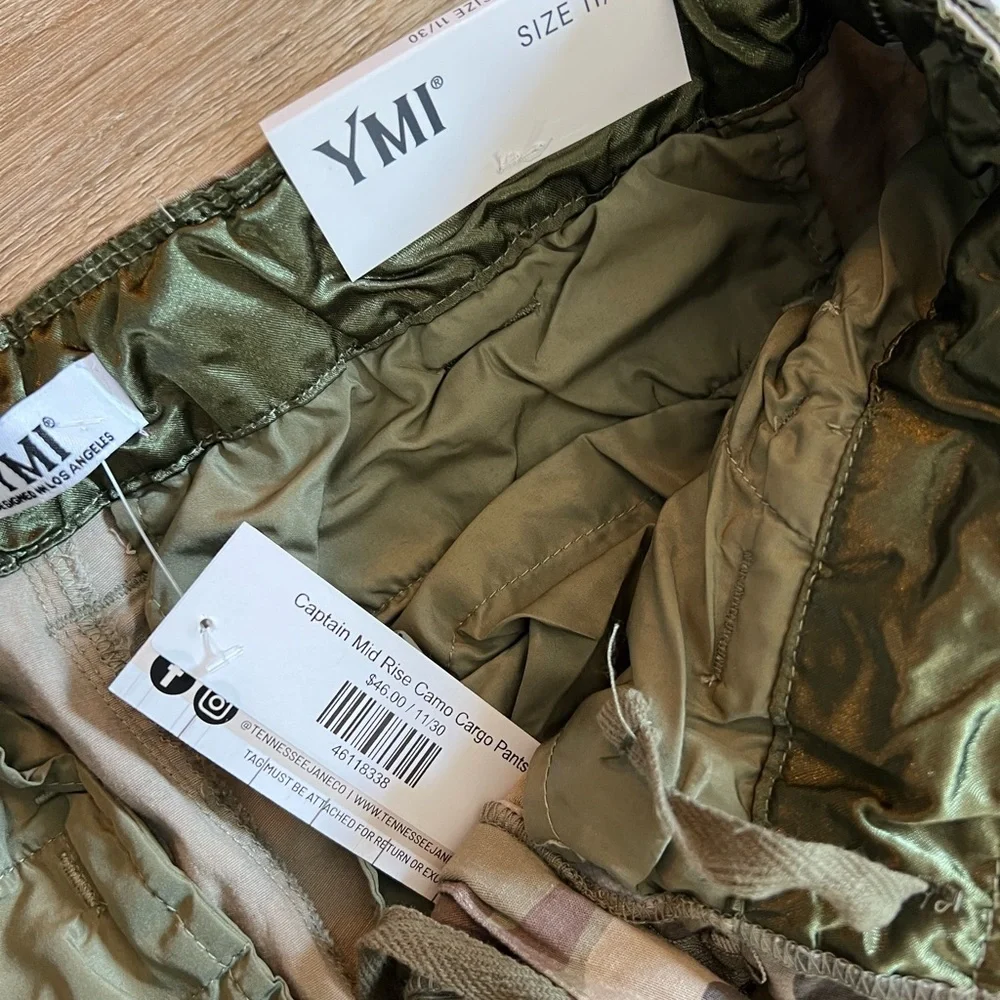 YMI Green and Brown Cargo Pants Relaxed Fit NWT Size 11/30 - Picture 5 of 8